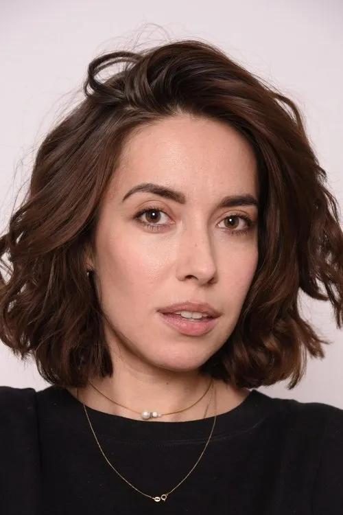 Mia McGovern Zaini ha trabajado con Milena Božić en 1 ocasiones