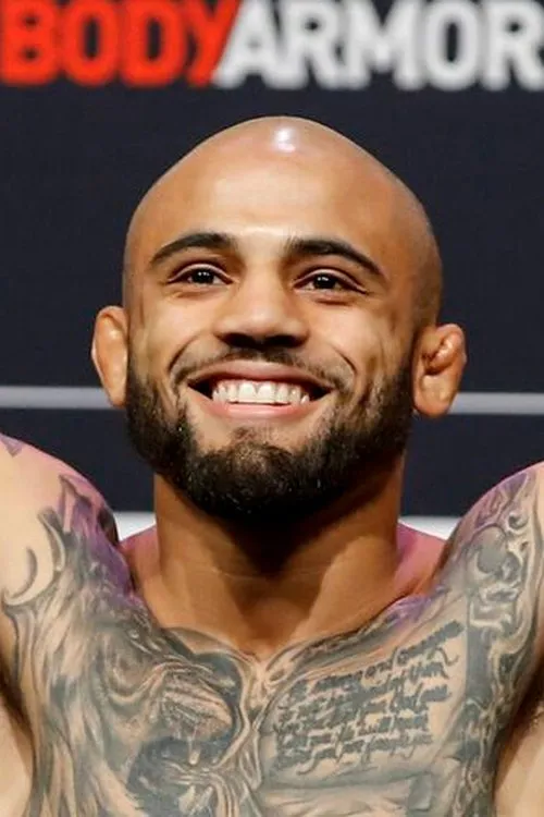 Justin Tafa ha trabajado con Miles Johns en 2 ocasiones