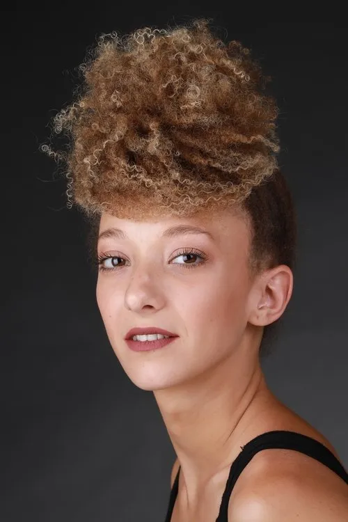 Yogev Yefet ha trabajado con Mili Eshet en 1 ocasiones