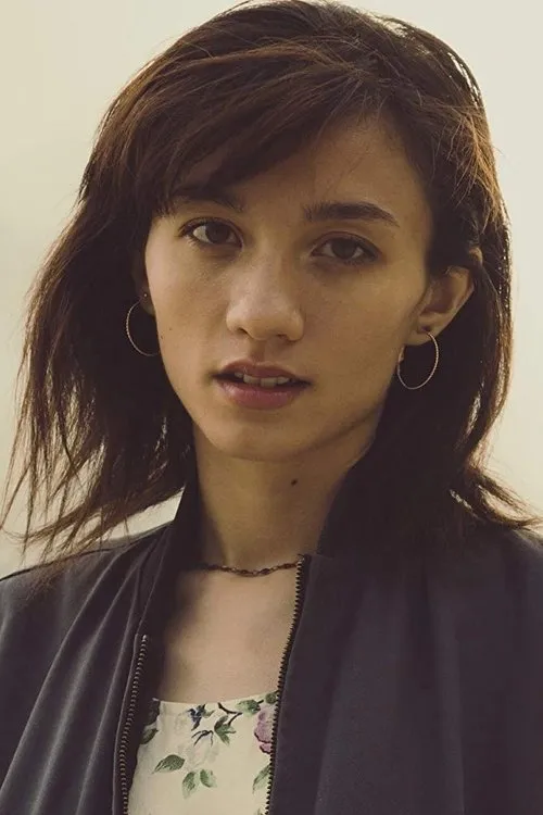 Milla Sofia Press en su biografía y filmografía