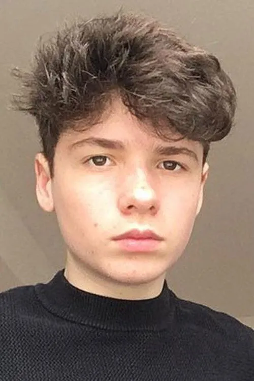 Milo Campanale — personaje: Kasper