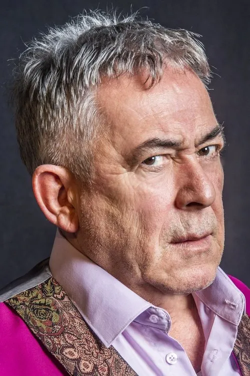 Milutin 'Mima' Karadžić interpretando a Blatobrk