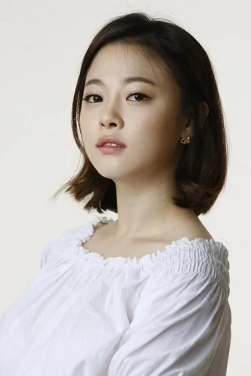 Min Ji-hyun — personaje: Seol Soo-ae