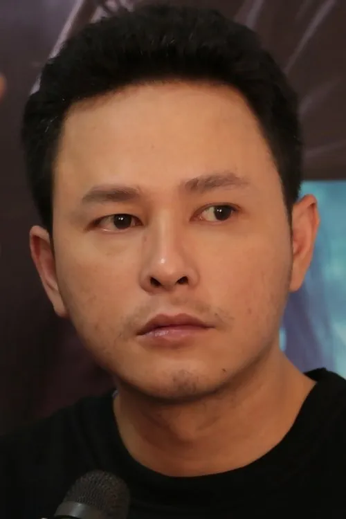 Min Maw Kun interpretando a Kaung Tayza