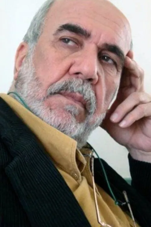 Miqdad Abdulreda interpretando a 