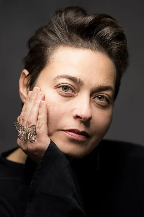 Mira Awad interpretando a Im Ahmed