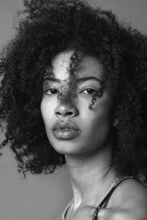 Chad Tyler ha trabajado con Miranda Chambers en 1 ocasiones