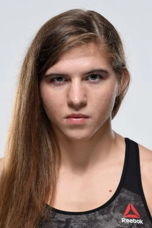 Miranda Maverick interpretando a Self