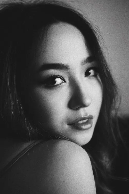 Mireia Espluga interpretando a Red (Segment: Rooster)