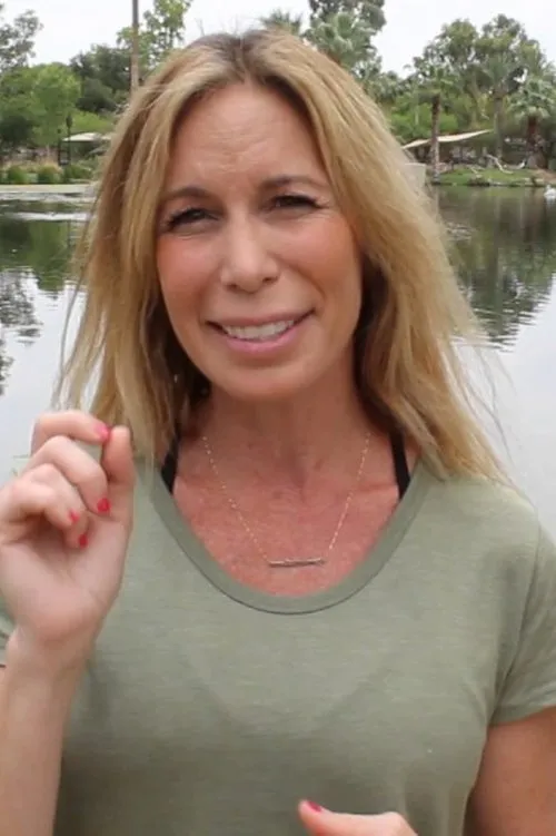 Mireya Mayor — personaje: Self - Wildlife Expert