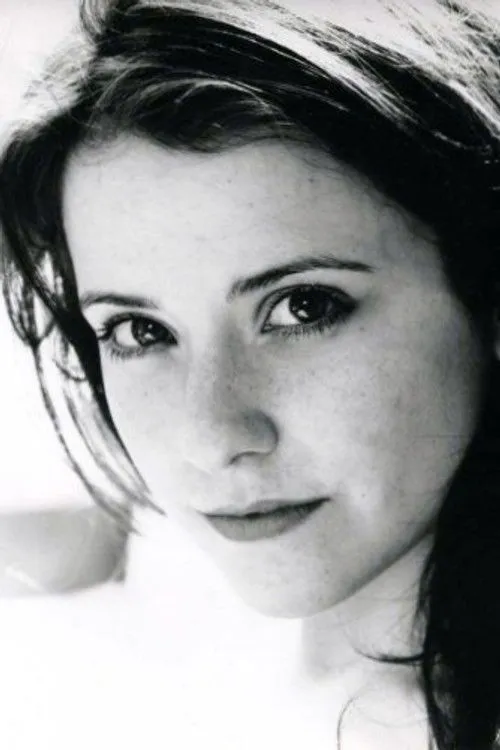 Nitzan Sharron ha trabajado con Miriam Hughes en 1 ocasiones