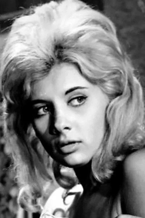 ????? ?s?ts???? ha trabajado con Μίρκα Καλατζοπούλου en 1 ocasiones