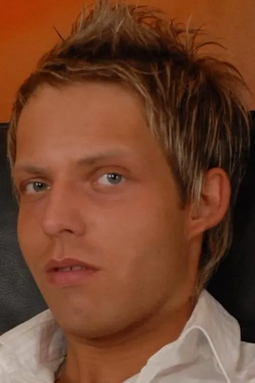 Joe Dawson ha trabajado con Miro Benks en 1 ocasiones