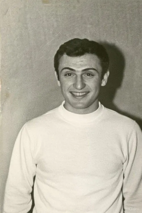 Mishiko Meskhi interpretando a Kakha