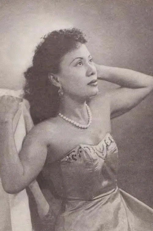 Misnahati interpretando a