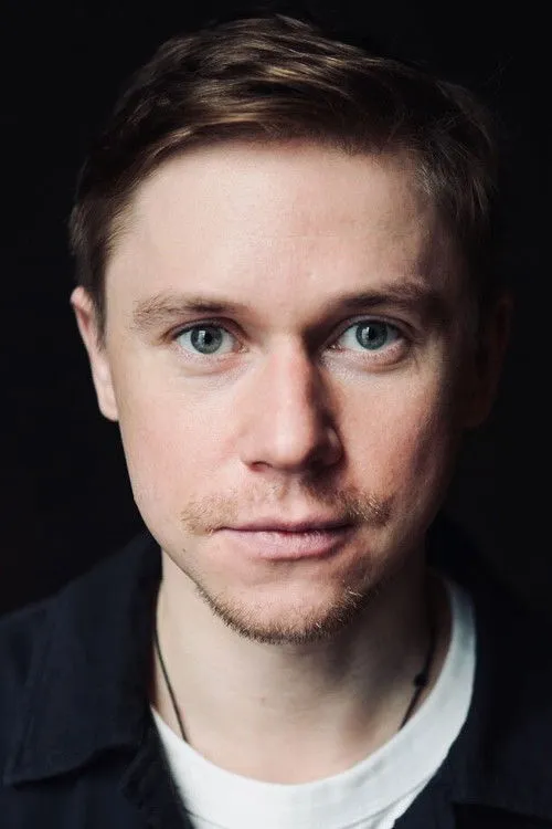 ????????? ???????? ha trabajado con Митя Лабуш en 1 ocasiones