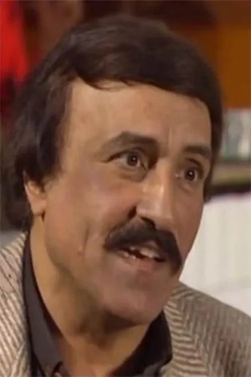 Mohamed ElShewihy interpretando a ?? ??????