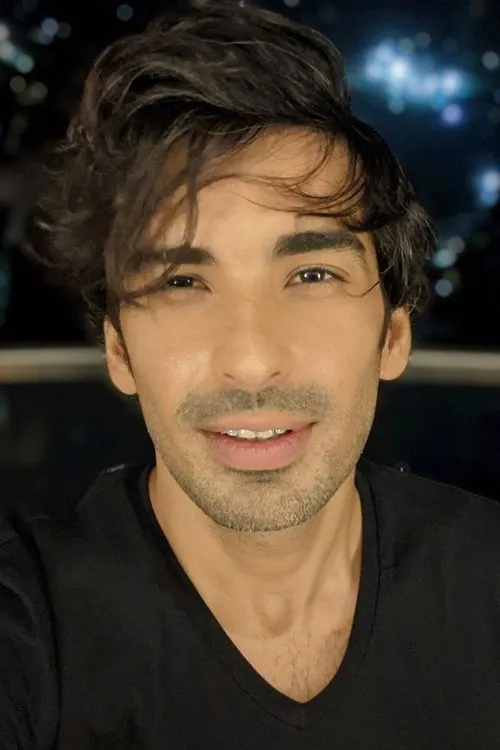 Mohit Sehgal — personaje: Samrat Shergill
