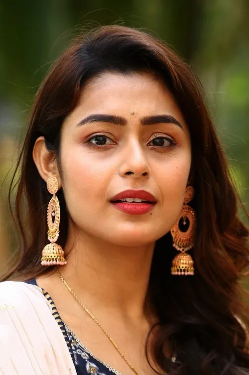 Aakash Srinivas ha trabajado con Mokksha en 1 ocasiones