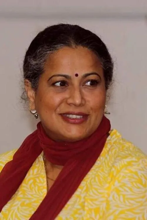 Mona Ambegaonkar — personaje: Lata Dev Shukla