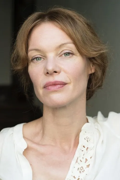 Fatou Kine Boye ha trabajado con Mona Petri en 1 ocasiones