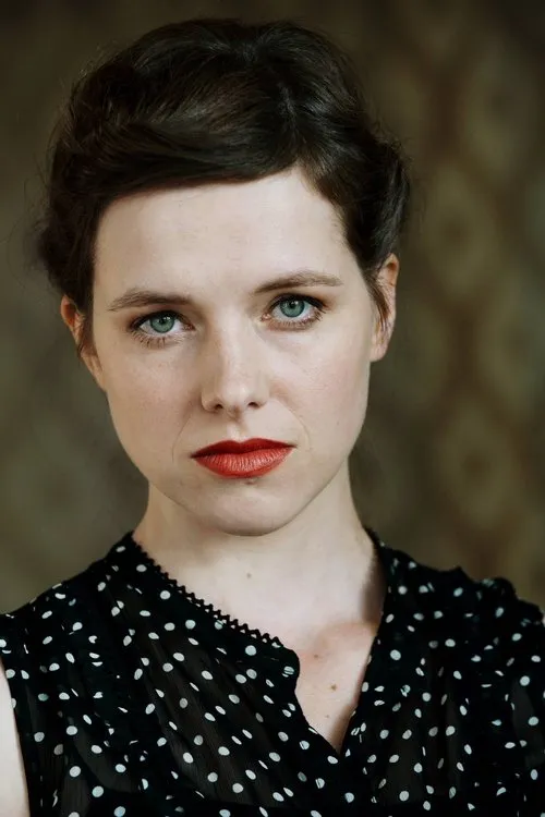 Monika Wegener interpretando a Sandra