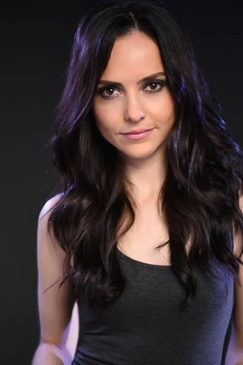 Yvette Gregory ha trabajado con Montserrat Espadalé en 1 ocasiones