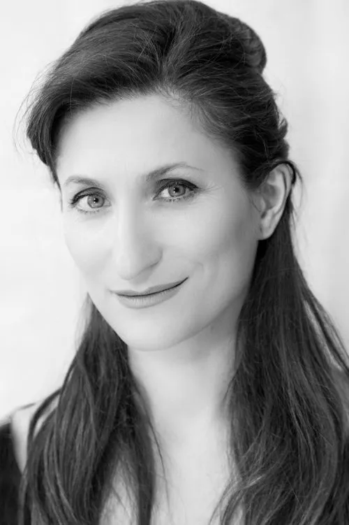 Al Weaver ha trabajado con Montserrat Roig de Puig en 2 ocasiones