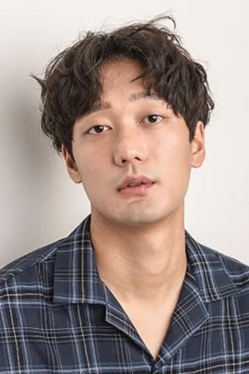 Moon Soo-young en su biografía y filmografía