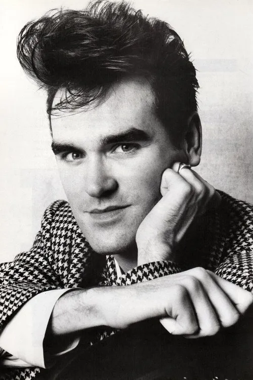 Morrissey interpretando a Self