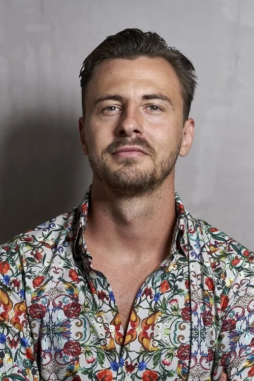 Morten Brangstrup Olsen — personaje: Self