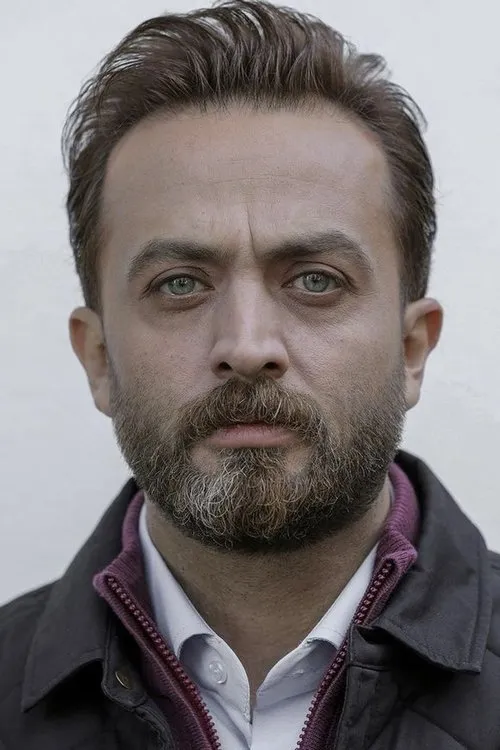 Mostafa Zamani — personaje: Farhad Damavandi