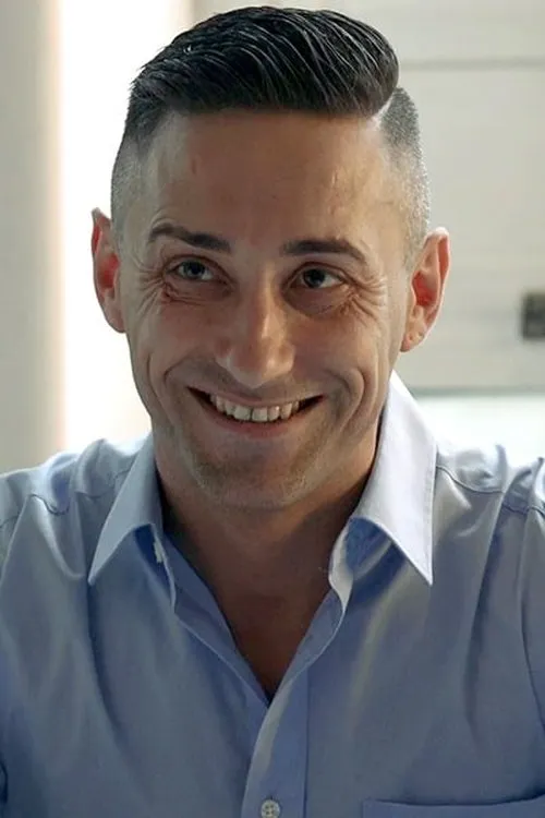 Kyra Hot ha trabajado con Mugur en 5 ocasiones