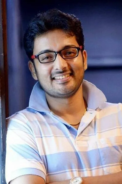 Munna Simon interpretando a Sankaran