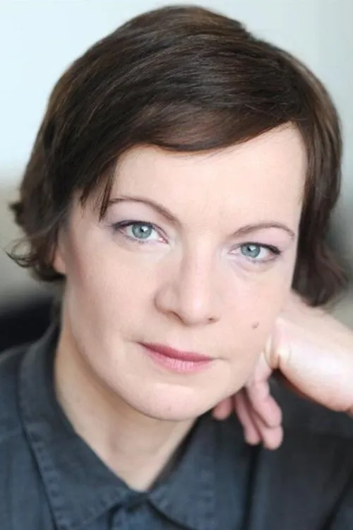 Muriel Solvay interpretando a Clotilde