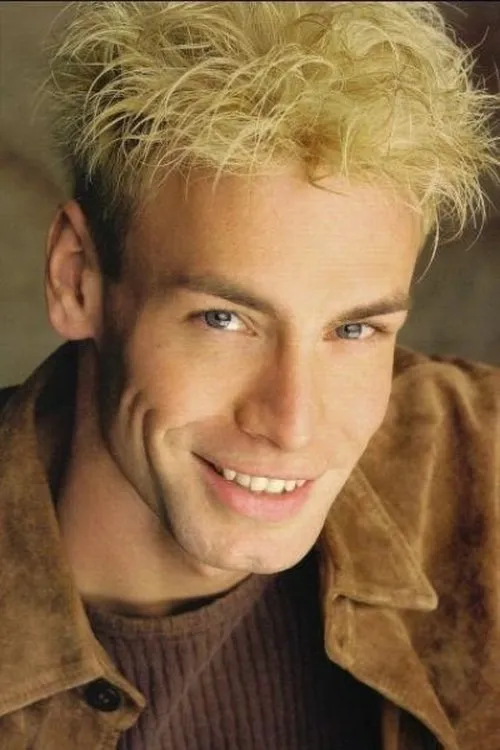 Murray SawChuck interpretando a Self