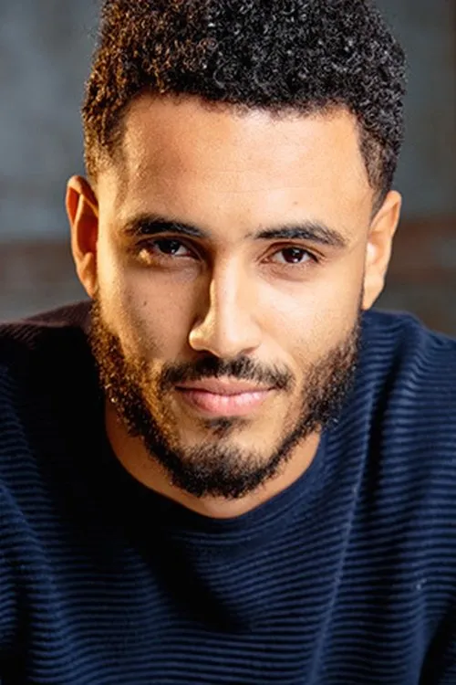 Mustafa Elzein interpretando a Torres