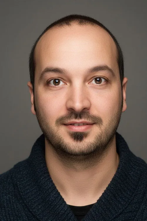 Onur Akgülgil ha trabajado con Mustafa Oral en 1 ocasiones