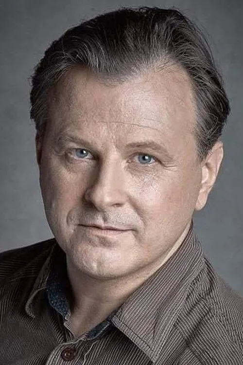 Myroslav Pavlichenko interpretando a otaman Dudnyk