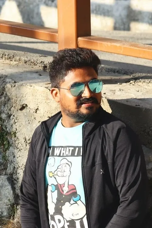 N.Harshavardhan — personaje: Harsha