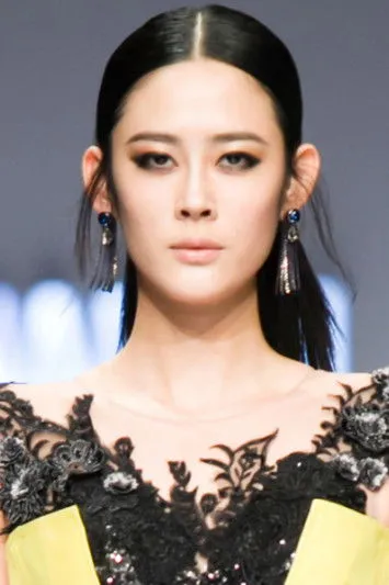 Na Guangzi en su biografía y filmografía