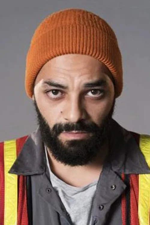 Nabil Mallat interpretando a Nazir