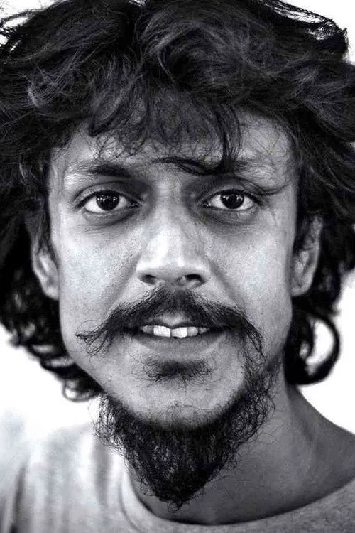 Nachiket Purnapatre interpretando a Anta