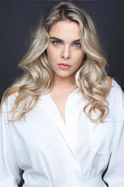 Staša Zajovic ha trabajado con Nadežda Kostić en 1 ocasiones