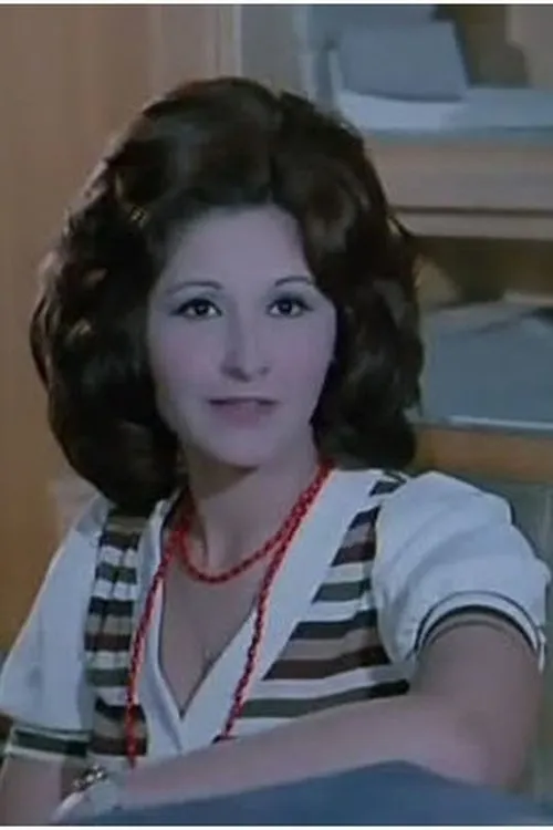 Nadia ElKeilany interpretando a 