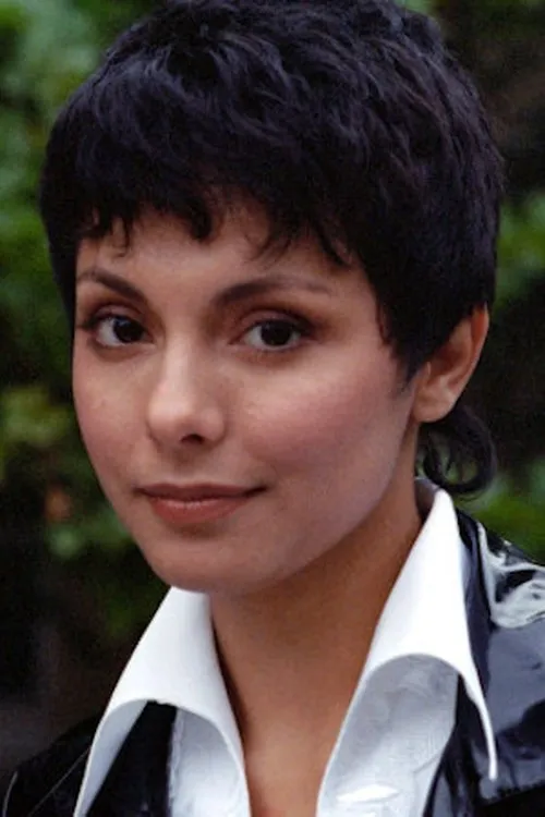 Nadira Mirzaeva — personaje: Gaide