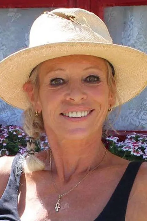 Ursula Gerstel ha trabajado con Nadja Engelbrecht en 1 ocasiones