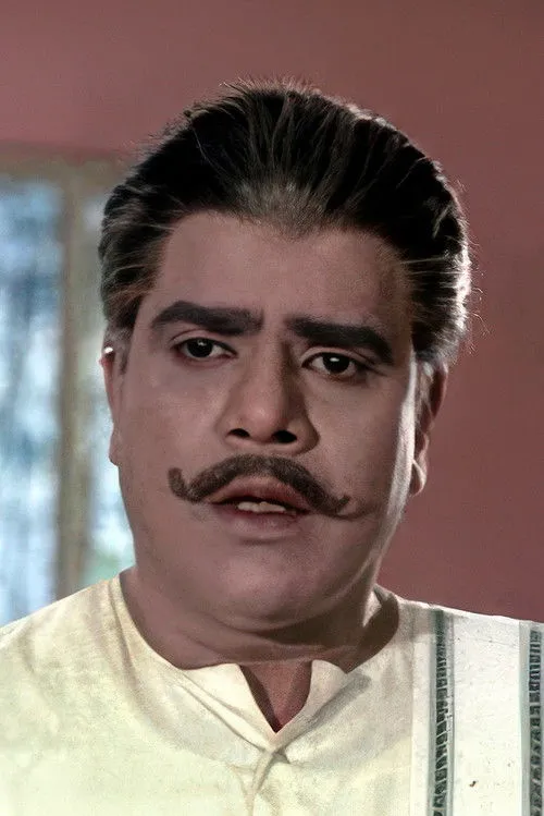 Nagabhushanam interpretando a J.B. Rao