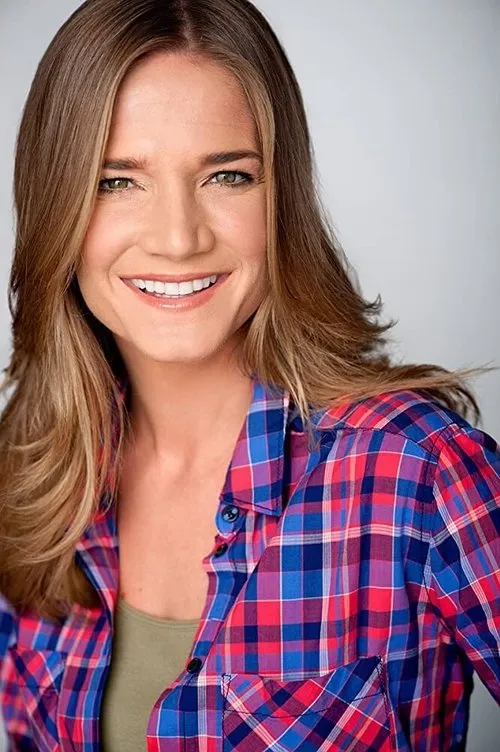 Gezell Fleming ha trabajado con Naida Nelson en 1 ocasiones