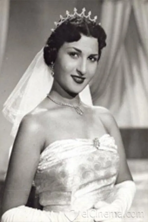 Naimah Akef interpretando a